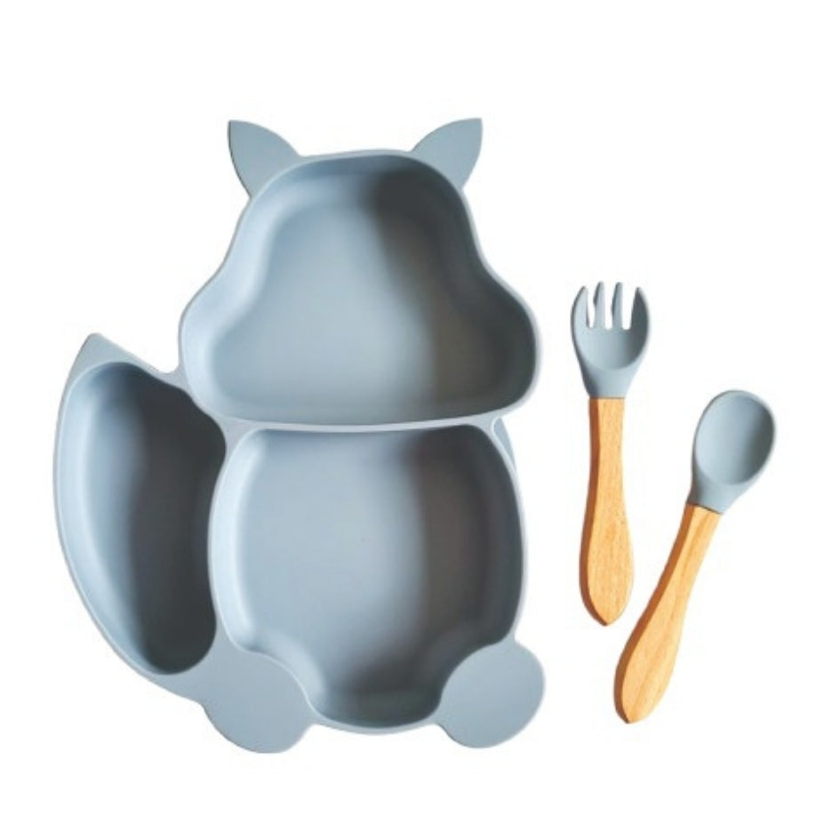 Plato silicona con ventosas y set cubiertos