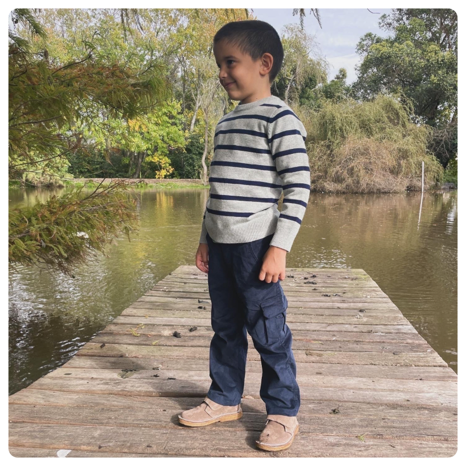 Pantalón cargo gabardina azul marino