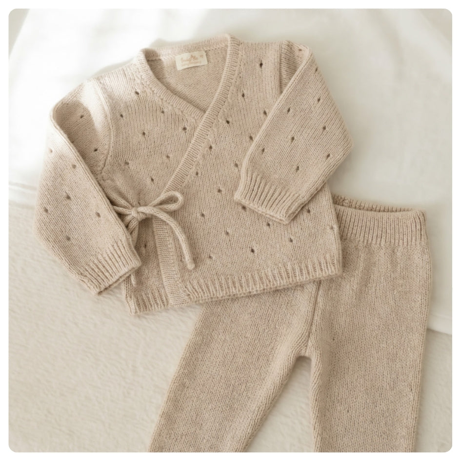 Conjunto hilo beige - PREVENTA entrega 26/10