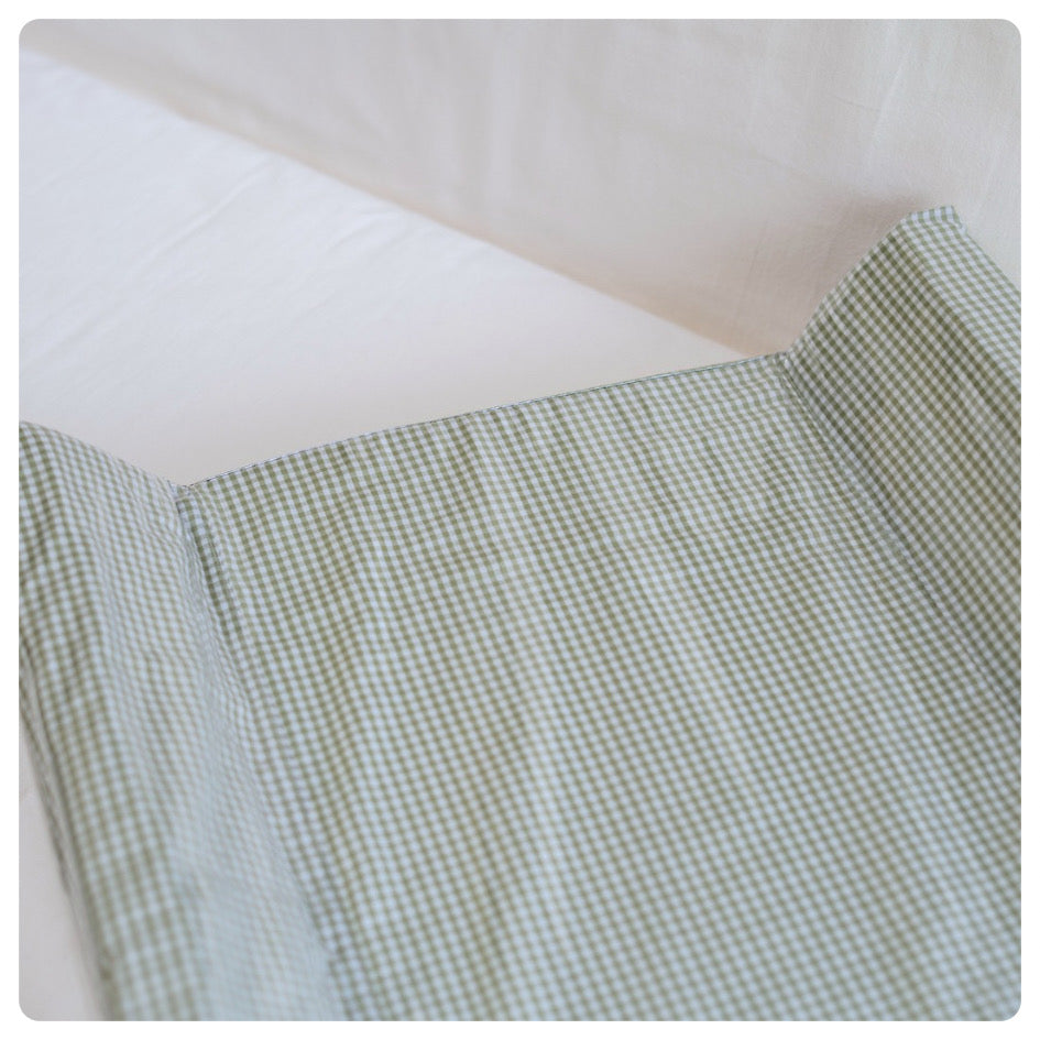 Cambiador antivuelco Vichy green - PREVENTA