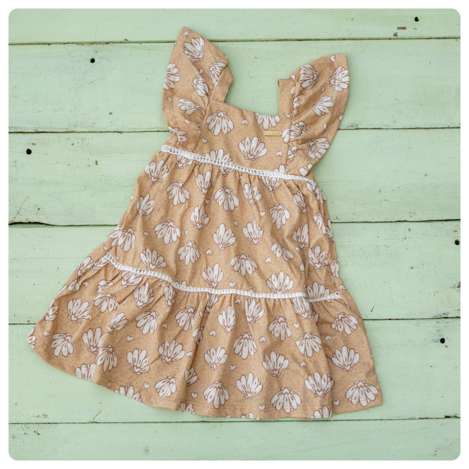 Vestido beige flores blancas