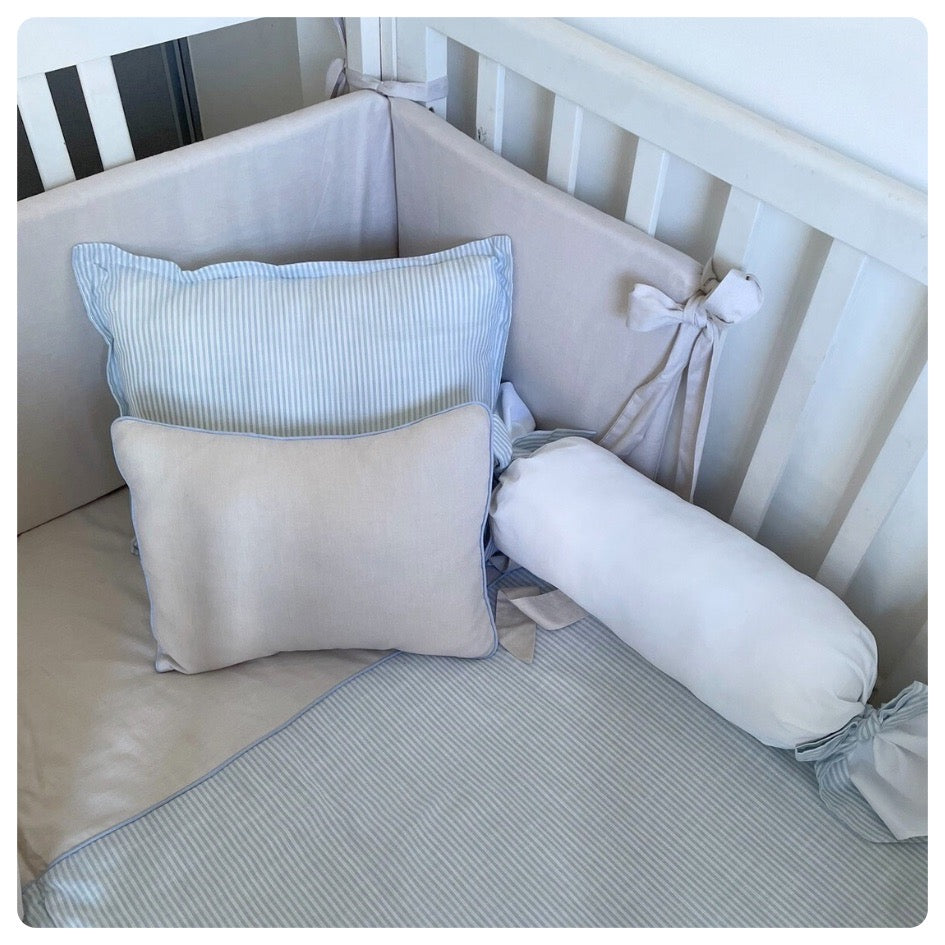 Chichonera y acolchado cuna