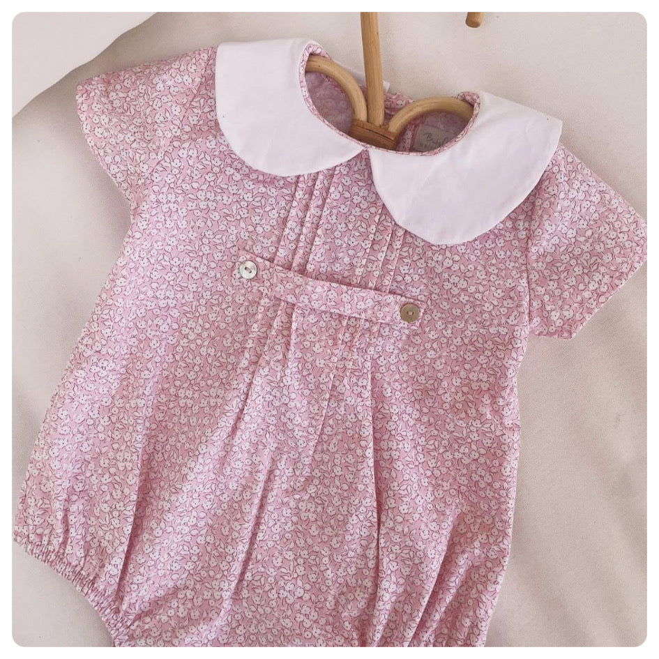 Body Vintage rosado florcitas blancas