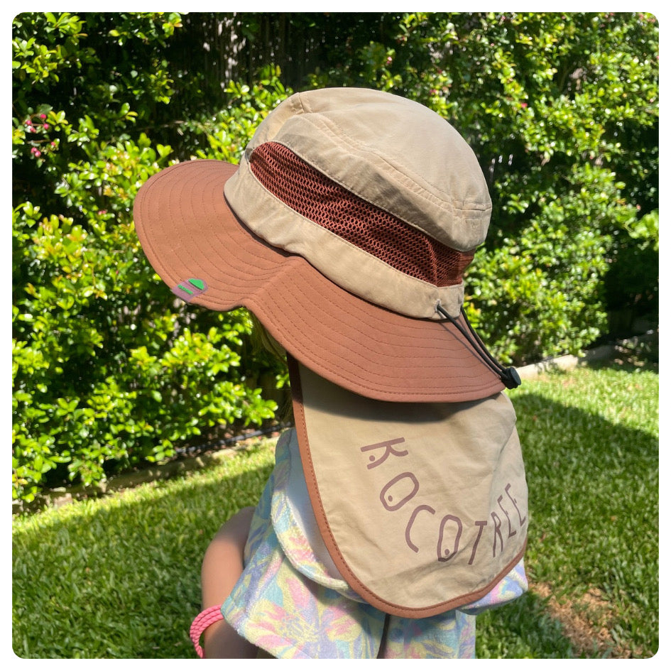 Gorro marron y beige Kocotree