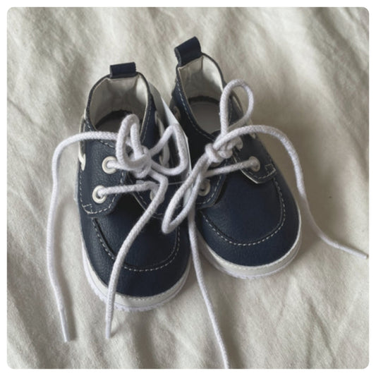 Zapatitos náuticos azules