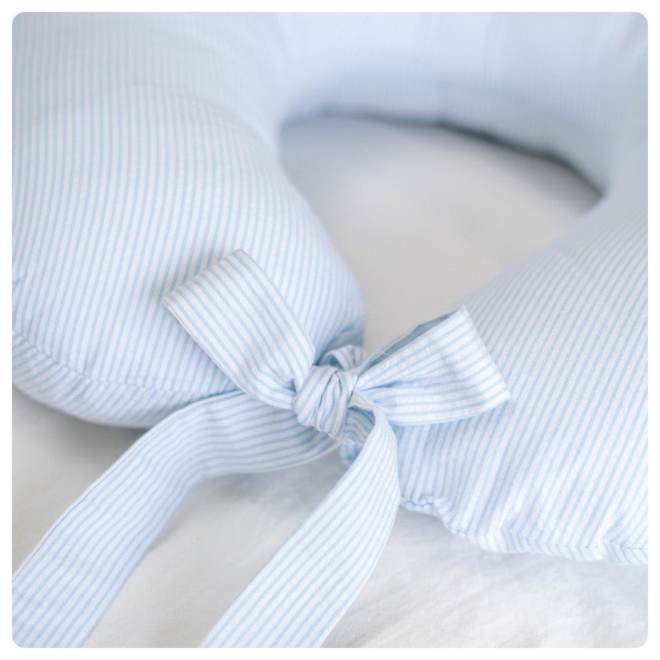 Almohadón de lactancia Rayas celestes