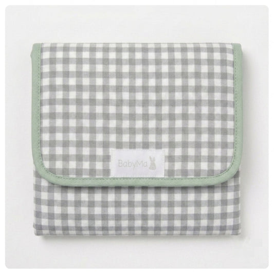Cambiador portátil con bolsillos vichy verde