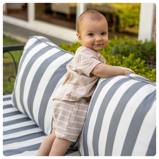 Short beige rayas blancas