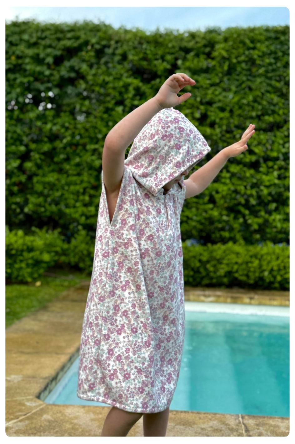 Poncho Rose - PREVENTA