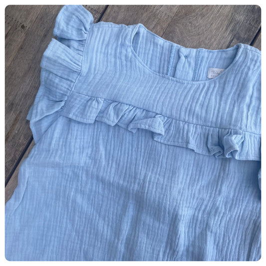 Remera Apple celeste