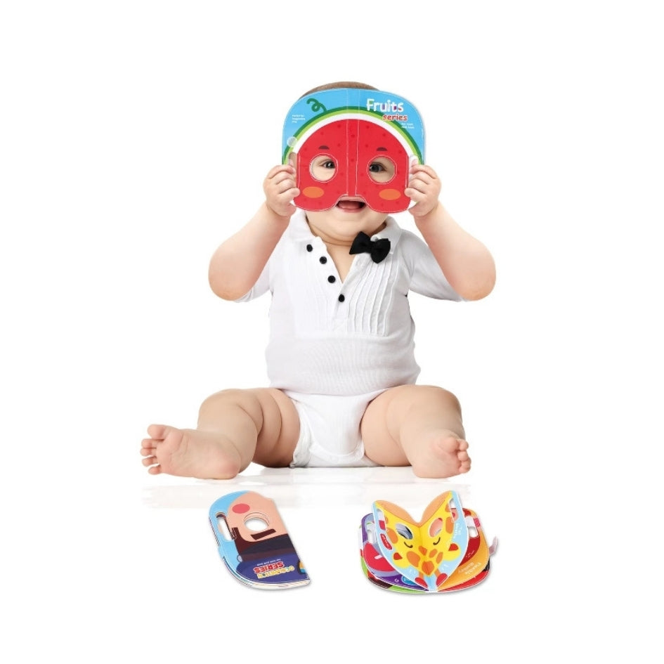 Libro de tela con máscaras