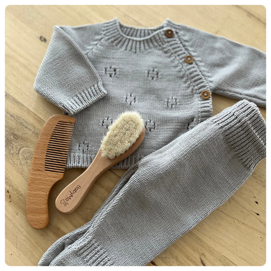 Conjunto dralon prendido adelante gris