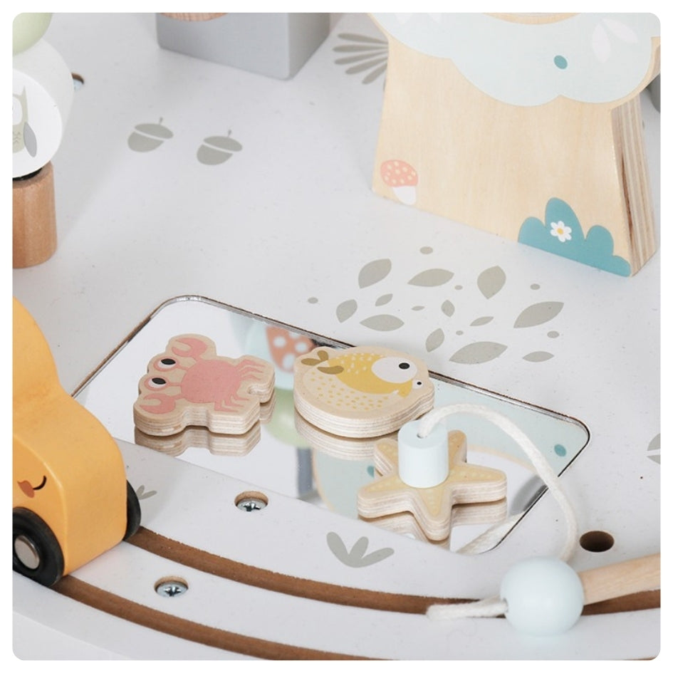 Mesa de actividades de madera