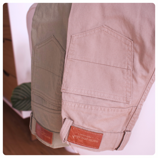 Pantalón gabardina beige