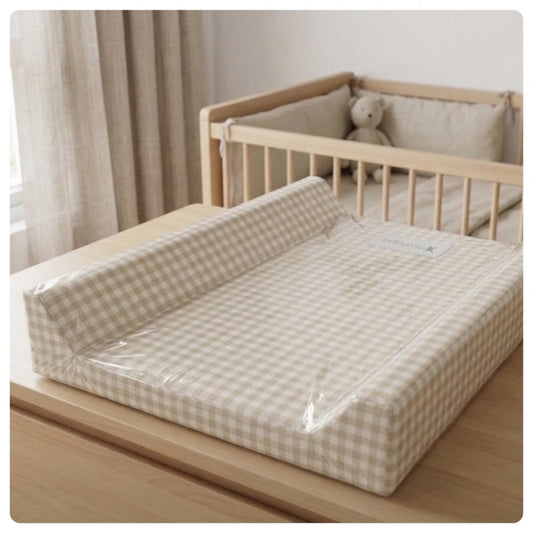 Cambiador antivuelco Vichy beige