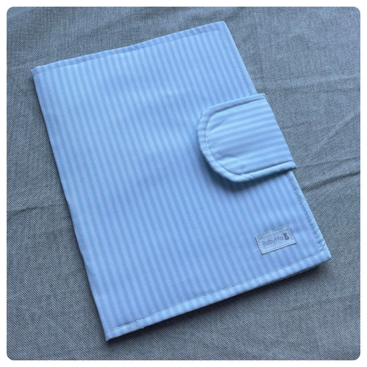 Porta carnet pediátrico Rayas celestes