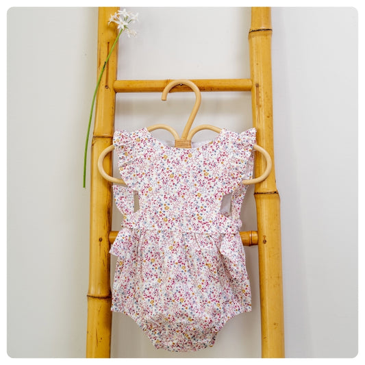 Ranita voladitos flores rosadas