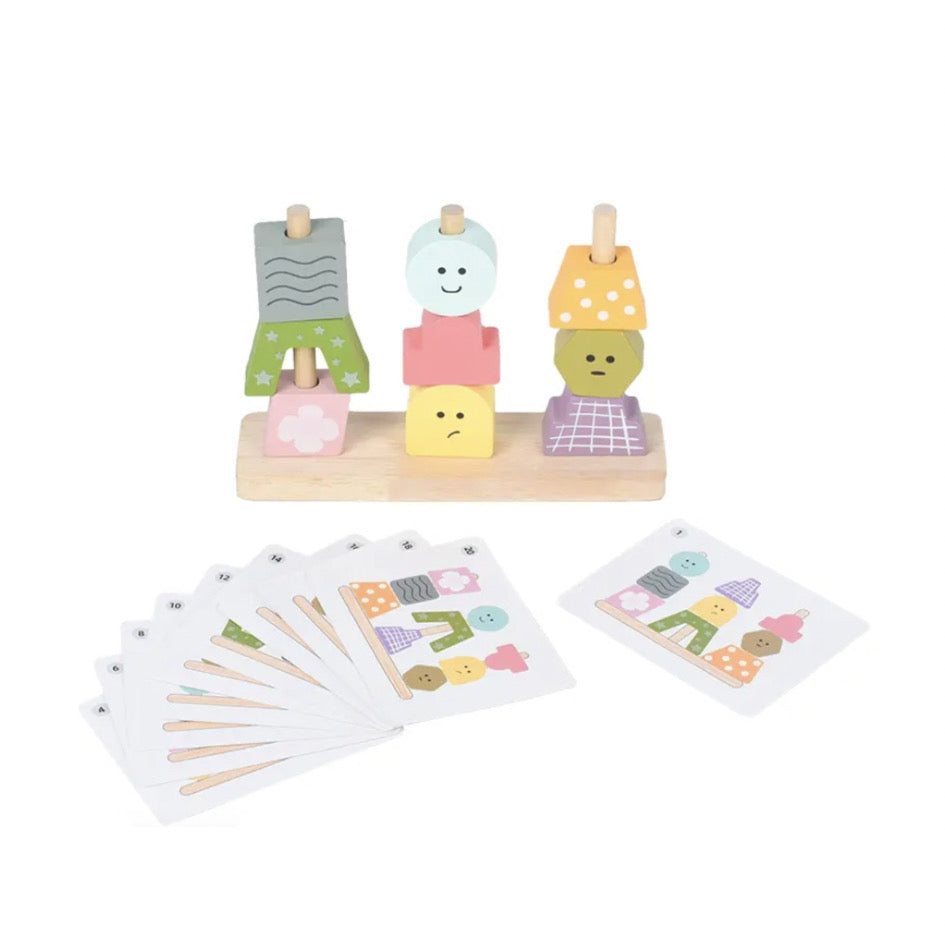 Bloques apilables de madera con cartas