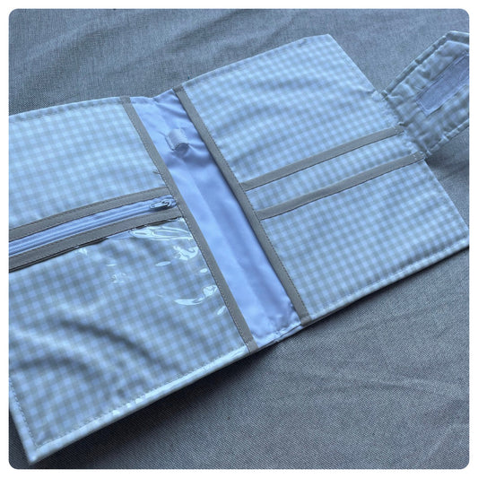 Porta carnet pediátrico Vichy beige