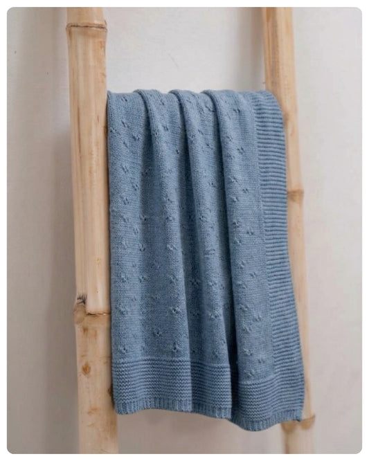 Rebozo hilo o dralon puntitos azul