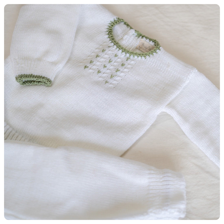 Conjunto hilo blanco y verde