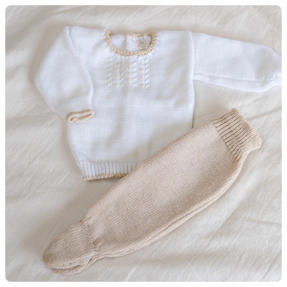 Conjunto hilo blanco y beige